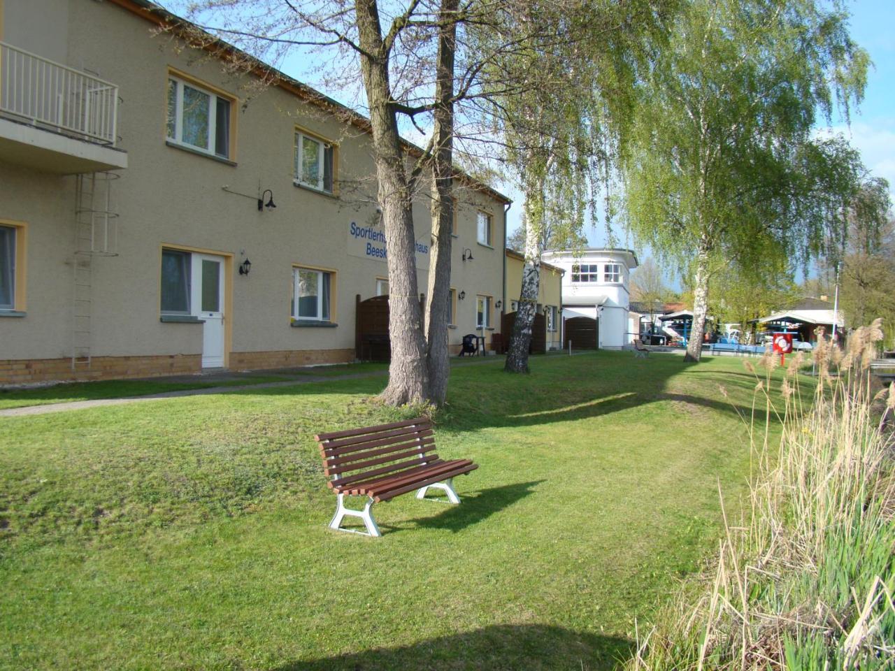 Boootshaus - Am Spreeufer Beeskow Exterior foto